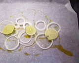 Foto del paso 1 de la receta: Lubina a la espalda con lima y cilantro