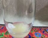 A picture of step 4 of Strawberry infused lemonade.