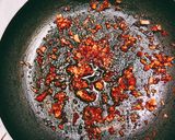Hình bước làm 1 của món Ớt Chuông xào Sa tế