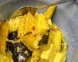 Foto langkah ke 6 dari resep Mangut terong tahu.