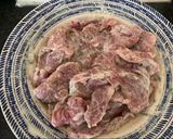 A picture of step 1 of Pork Souvlaki 🇬🇷.