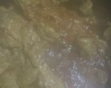 A picture of step 3 of Peas chicken curry.