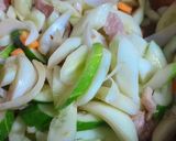 Hình bước làm 2 của món Rau củ xào thịt ba rọi