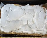 Foto del paso 2 de la receta: Brazo gitano con frutillas 🍓🍓🍓