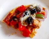 A picture of step 16 of Chicken Pizza.