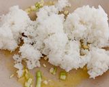 Hình bước làm 2 của món Cơm chiên