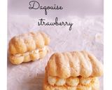 Foto langkah ke 7 dari resep Daqouise strawberry.