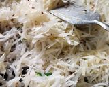 बटाट्याचा कीस (Batatyacha Kees Recipe In Marathi) रेसिपी स्टेप 3 फोटो
