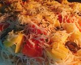 Hình bước làm 3 của món Pizza Cá Hồi Xong Khói
