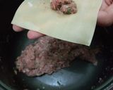 Foto langkah ke 5 dari resep Pangsit Sapi Goreng Spesial.
