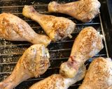 A picture of step 3 of Rosemary and paprika chicken drumsticks.