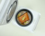 【黑麥汁鮭魚飯】的食譜步驟6照片
