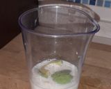 Foto del paso 2 de la receta Batido de plátano y aguacate