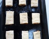 A picture of step 10 of Baked fishroll.