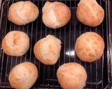 Hatalmas vizes zsemlék recept fázis 5 fotója