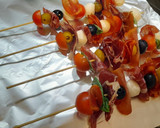 Foto del paso 1 de la receta: Brochetas de embutido