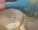 Une image de l'étape 5 de Bûche mousse chocolat et crémeux mangue passion.