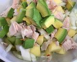 Foto del paso 2 de la receta: Ensalada de aguacate distinta