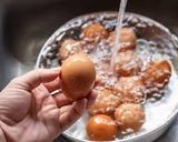 Foto langkah ke 1 dari resep Telur asin uuwwuuww 😋 (telur ayam horn).