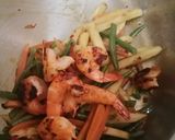 A picture of step 8 of Grilled Honey Prawn with Veggies.
