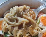 Foto langkah ke 4 dari resep 52. Ramen Hack: Lemonilo Viral 🍜.