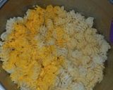 A picture of step 6 of EZ Cheesy Mac & Cheese !! 😃🧀.