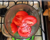 Foto del paso 1 de la receta: Chicharrón Duro en Salsa Roja