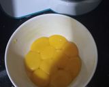 Foto langkah ke 2 dari resep Marmer cake lembut.