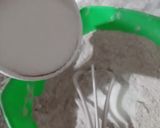 Foto del paso 3 de la receta: Bizcochuelo de chocolate 🍫 SÚPER FÁCIL