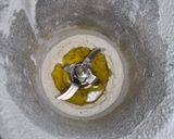 Foto del passaggio 3 della ricetta Schiacciata ai fiori di zucca