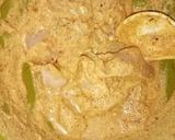 A picture of step 7 of Chicken Malai boti creamy floral pizza in pateela.