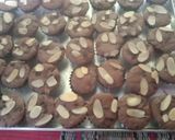 Foto langkah ke 7 dari resep Brownies Mini Kering.