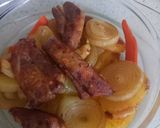 Tepsis hagymás krumplis oldalas, sok fokhagymával 🥩🧅🧄 recept fázis 3 fotója