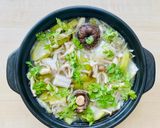 A picture of step 2 of Kiriboshi shiitake broth.