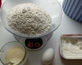 عکس مرحله 1 از دستور نان pull-Apart bread با آرد گندم معمولی در فر دستی