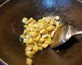 A picture of step 1 of Sourdough Apple Pancakes 老面苹果小松饼.