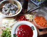 Foto langkah ke 1 dari resep Udang Asam Manis / Sweet and Sour shrimp.