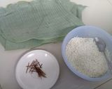Foto langkah ke 1 dari resep Lopis Kentan putih.