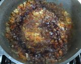 Foto del paso 3 de la receta: Alitas de pollo a la aceituna con guarnición de fideos tallarines