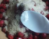Foto langkah ke 2 dari resep Selai Strawberry Homemade.