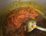 A picture of step 4 of Aloo Mater salan.