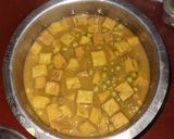 A picture of step 6 of बेसनी कढ़ाही मटर पनीर.