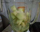 Foto langkah ke 1 dari resep Jus Melon Yakult.