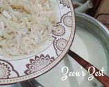 A picture of step 3 of Kaddu ki Kheer with Cooked Rice.