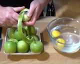 A picture of step 1 of Apple Tart Tartin.