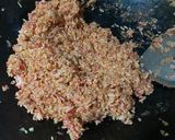 Foto langkah ke 4 dari resep Nasi goreng merah.