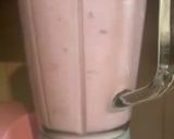 صورة لخطوة 1 من وصفة عصير الموز بالفراوله يسرسح😋🍓🍌