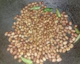 पीनट विथ चूरा फ्राई (Peanut with chura fry recipe in hindi) रेसिपी चरण 3 फोटो