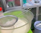 Foto langkah ke 2 dari resep Bolu Kukus Super Lembut Takaran Sendok 🥄.