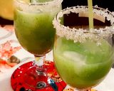 A picture of step 7 of Cucumber mint cooler.